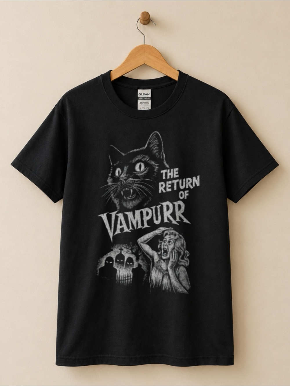 Gildan Black 'The Return of Vampurr' Cat Horror Graphic Tee